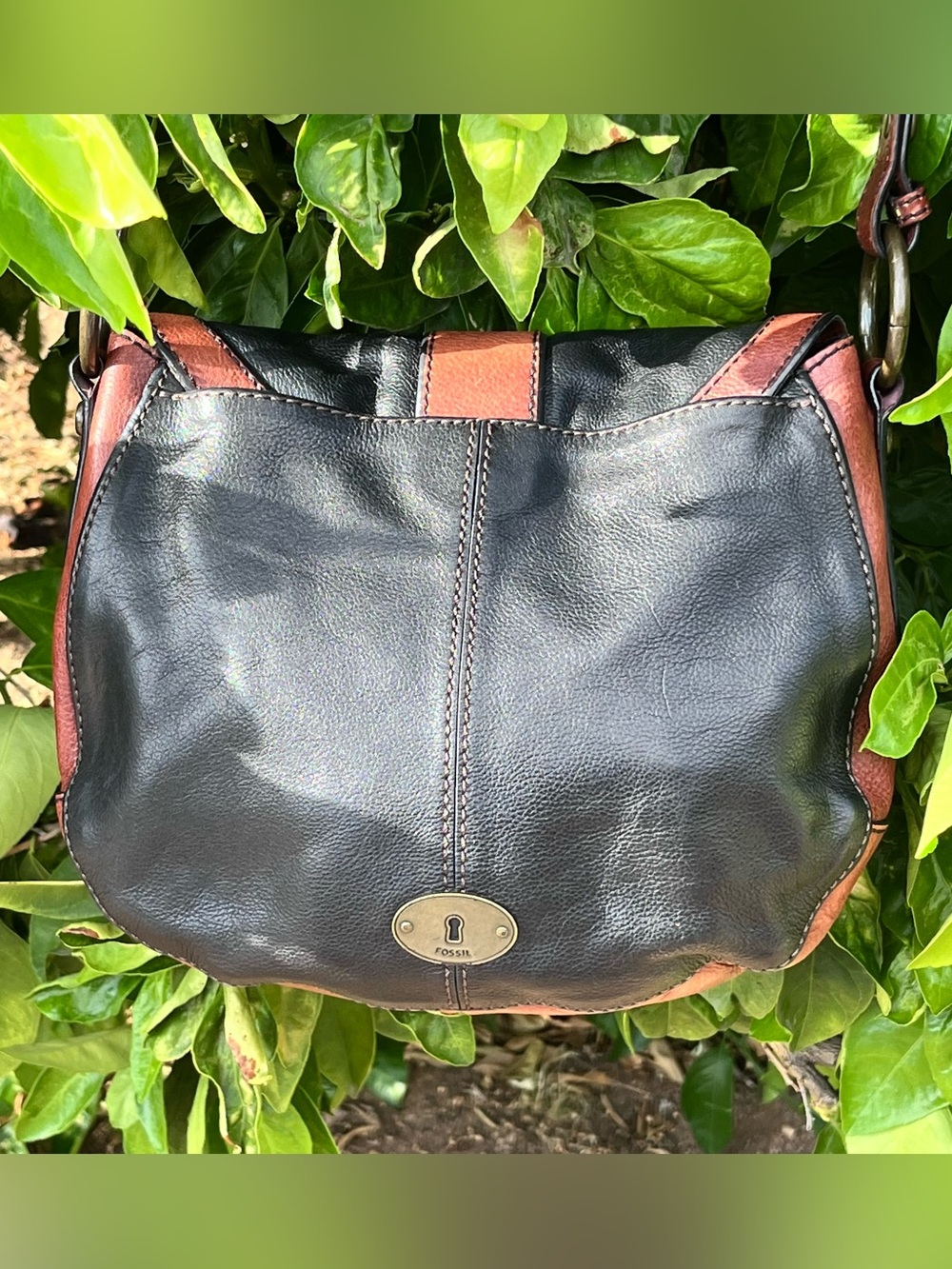 Vintage Fossil Saddlebag Handbag / Purse, Black / Brown, Flap, Adj Strap - Picture 10 of 14